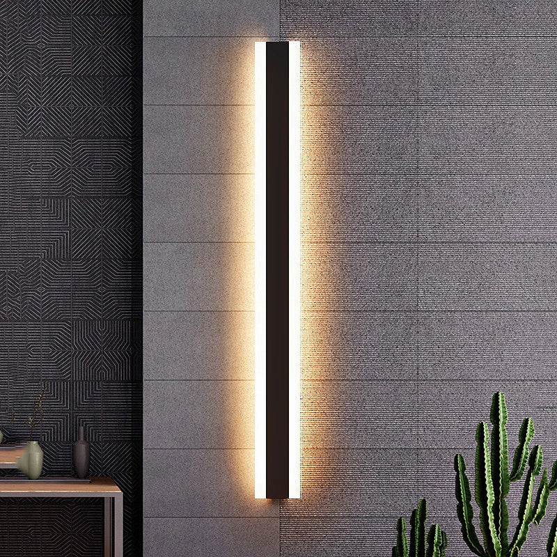 Modern IP65 Waterproof Long Strip LED Outdoor Wall Lamp for Garden and Porch